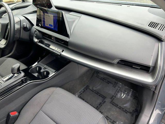 2023 Toyota Prius LE
