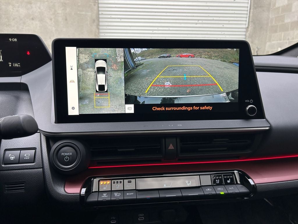 2024 Toyota PRIUS PRIME XSE Premium