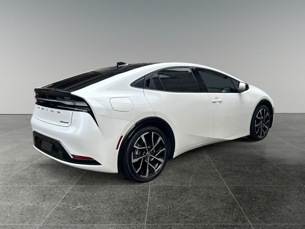 2024 Toyota PRIUS PRIME XSE Premium