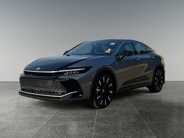 2025 Toyota CROWN Platinum