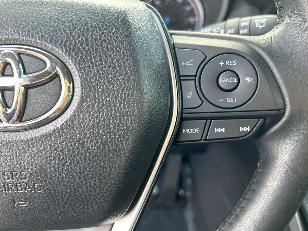 2021 Toyota Venza LE