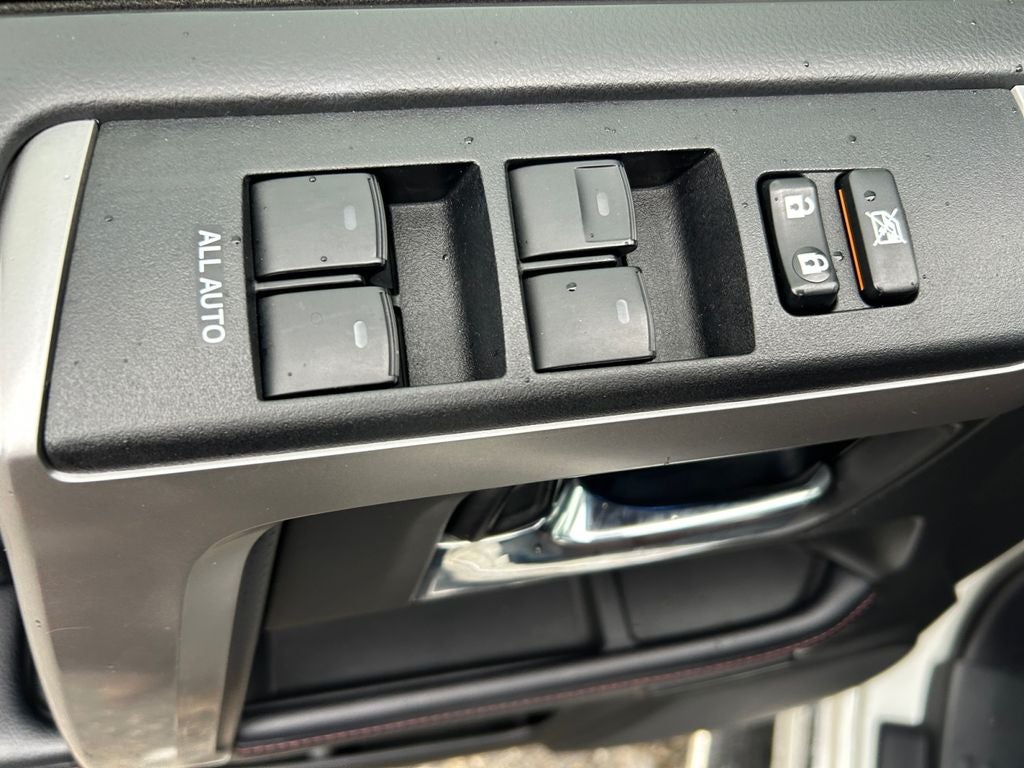 2018 Toyota 4RUNNER Limited 1 Owner