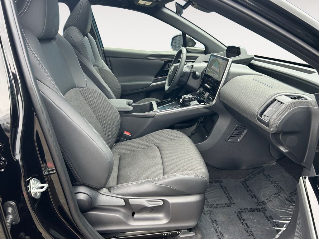 2025 Toyota bZ4X XLE