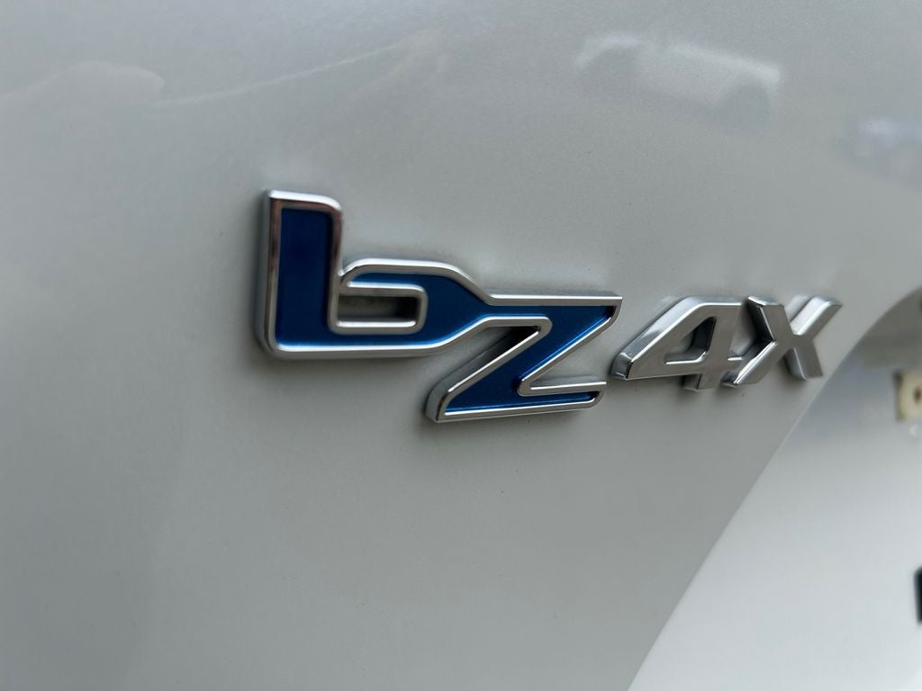 2023 Toyota bZ4X Limited