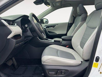 2023 Toyota RAV4 HYBRID Limited