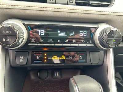 2023 Toyota RAV4 HYBRID Limited