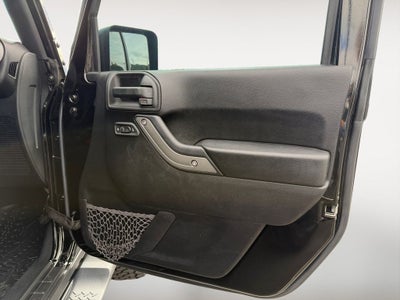 2016 Jeep Wrangler Unlimited Sport *Lifted*