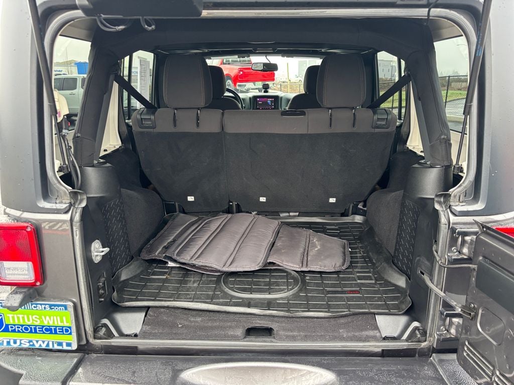 2017 Jeep Wrangler Unlimited Sahara