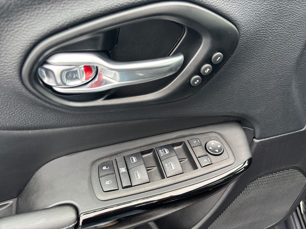 2023 Jeep Cherokee Altitude