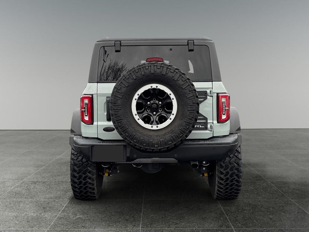 2023 Ford Bronco Badlands Lifted w/ Wheel & Tire Package