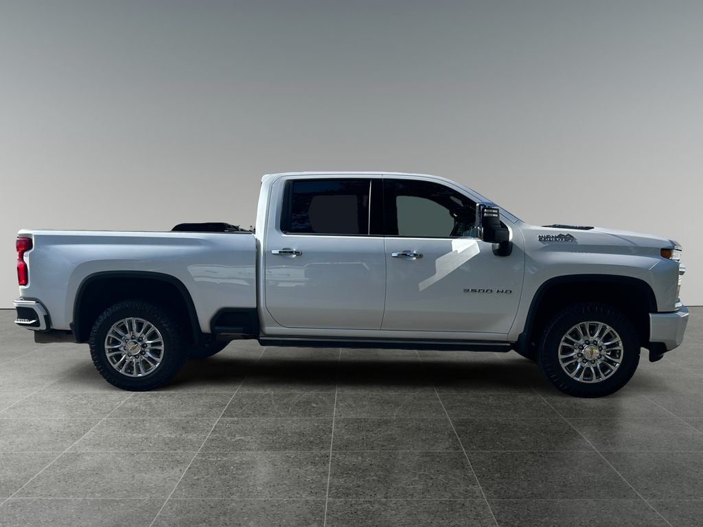 2022 Chevrolet Silverado 3500HD High Country