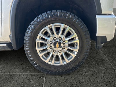 2022 Chevrolet Silverado 3500HD High Country