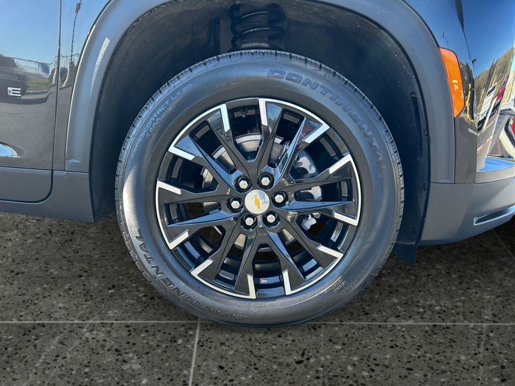 2025 Chevrolet Traverse LT 2LT