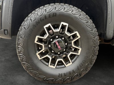2025 GMC Sierra 2500HD AT4X