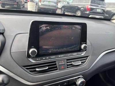 2021 Nissan Altima 2.5 SV