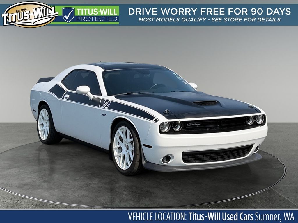 2017 Dodge Challenger R/T 6 speed manual