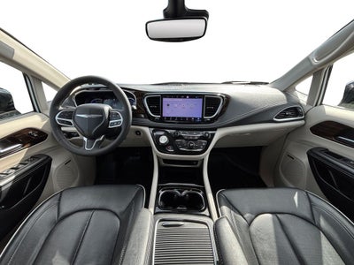 2023 Chrysler Pacifica Hybrid Limited