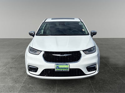 2023 Chrysler Pacifica Hybrid Limited