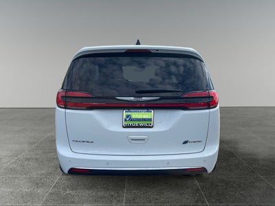 2023 Chrysler Pacifica Hybrid Limited
