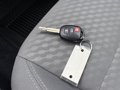 2022 Toyota Tacoma SR V6