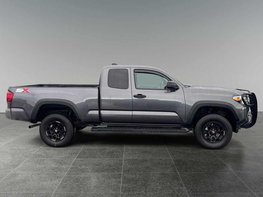 2022 Toyota Tacoma SR V6