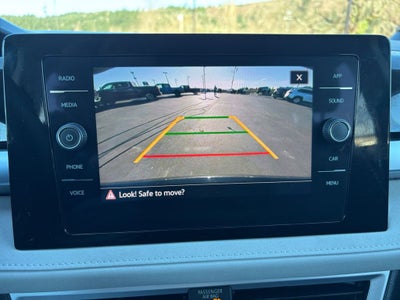 2025 Volkswagen Taos 1.5T SE