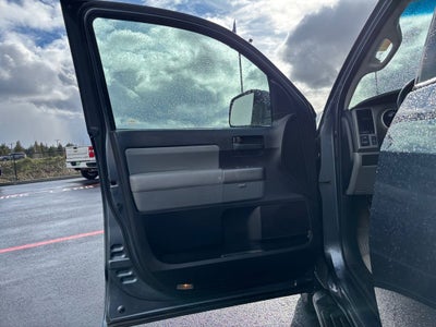 2010 Toyota Sequoia SR5 4.6L