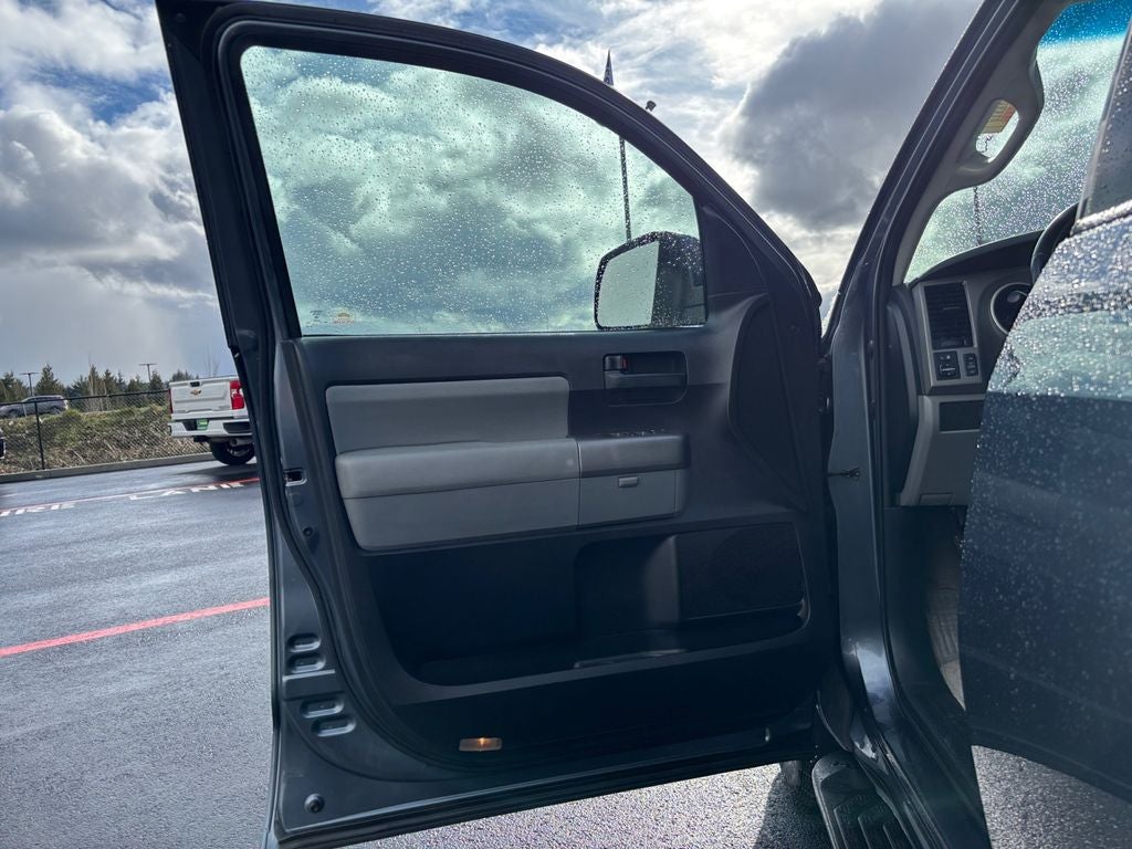 2010 Toyota Sequoia SR5 4.6L