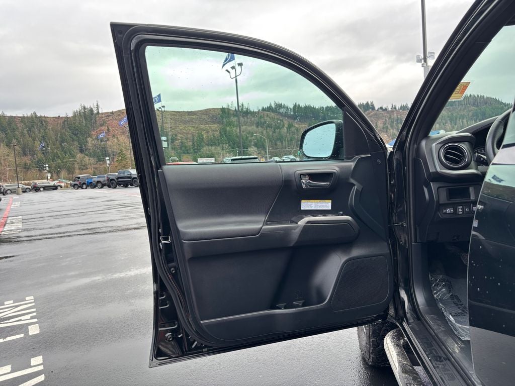 2019 Toyota Tacoma TRD Off-Road V6 MANUAL