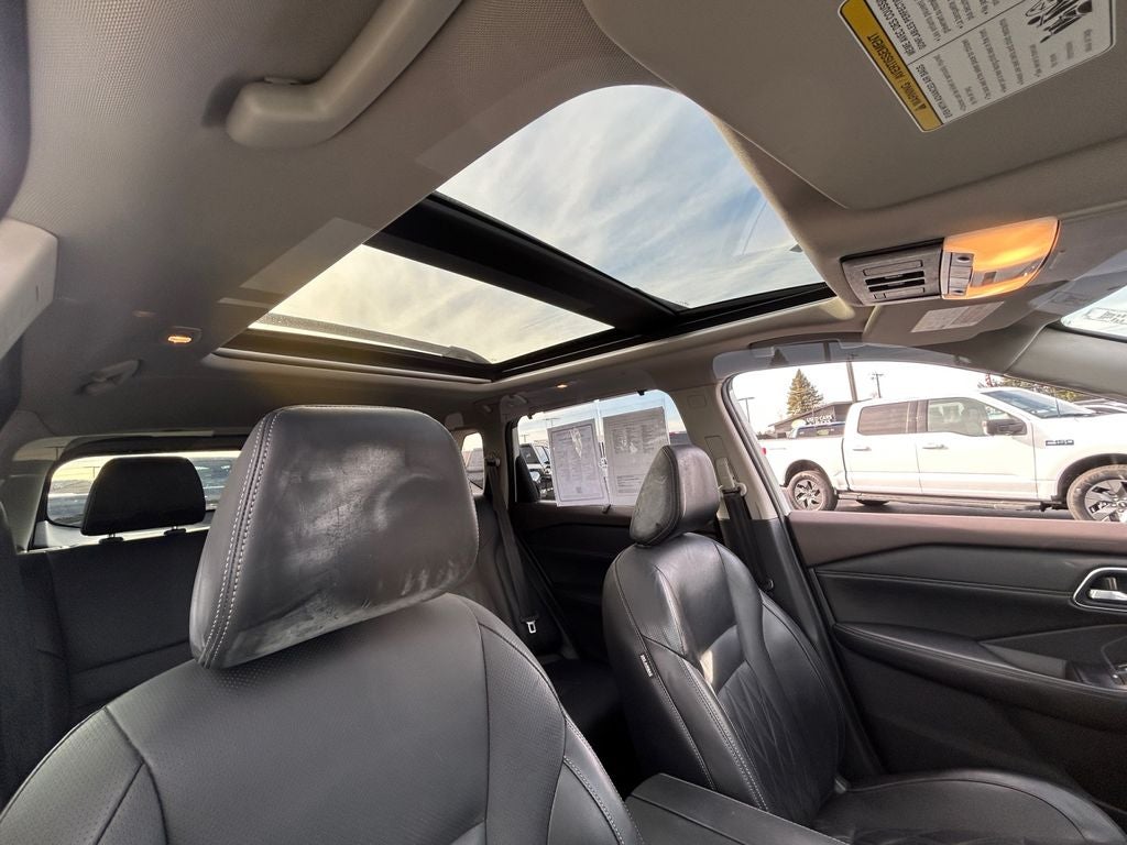 2021 Nissan Rogue Platinum