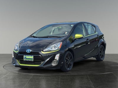 2016 Toyota Prius c Persona Series
