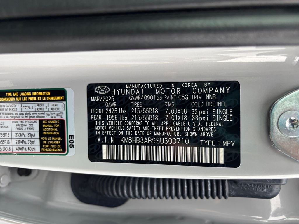 2025 Hyundai KONA SEL