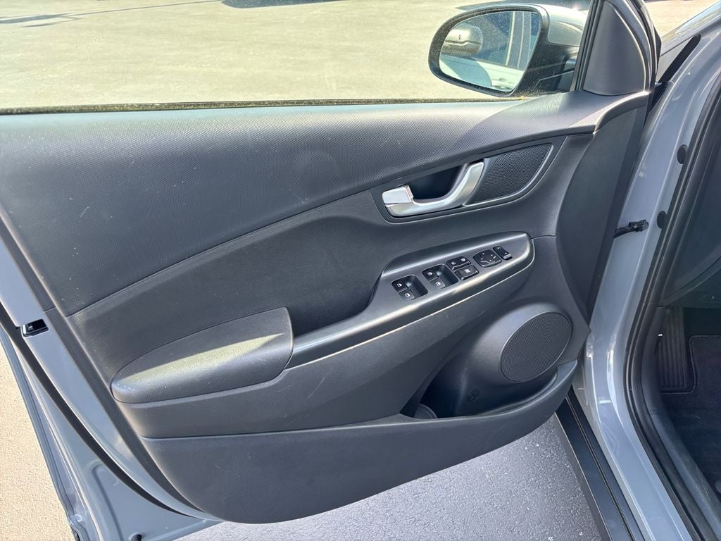 2023 Hyundai KONA ELECTRIC SE