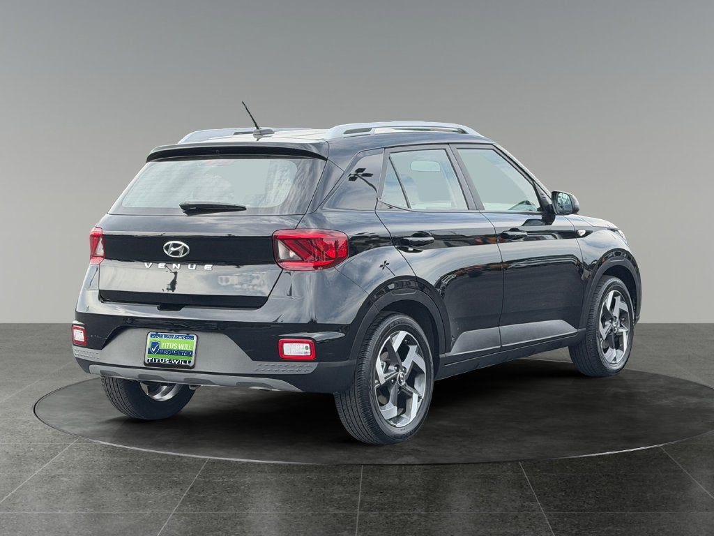 2025 Hyundai VENUE SEL