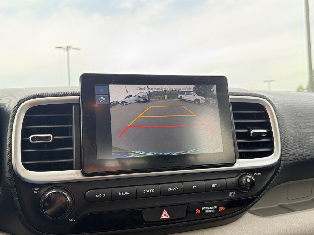 2025 Hyundai VENUE SEL