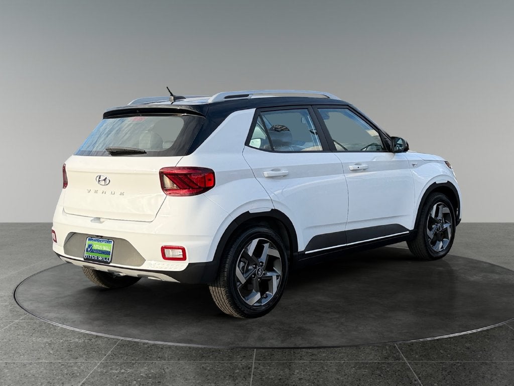 2023 Hyundai VENUE Limited
