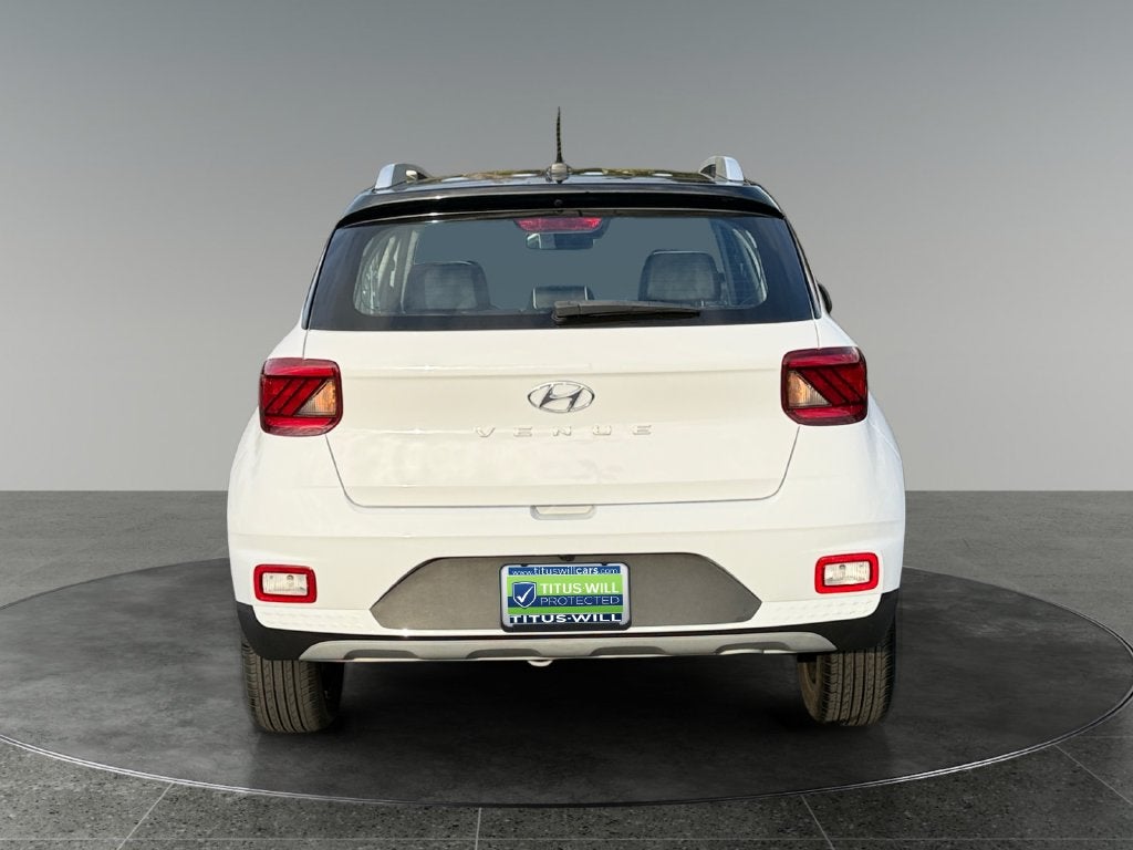2023 Hyundai VENUE Limited