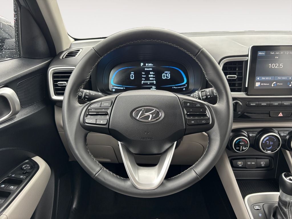 2025 Hyundai VENUE SEL