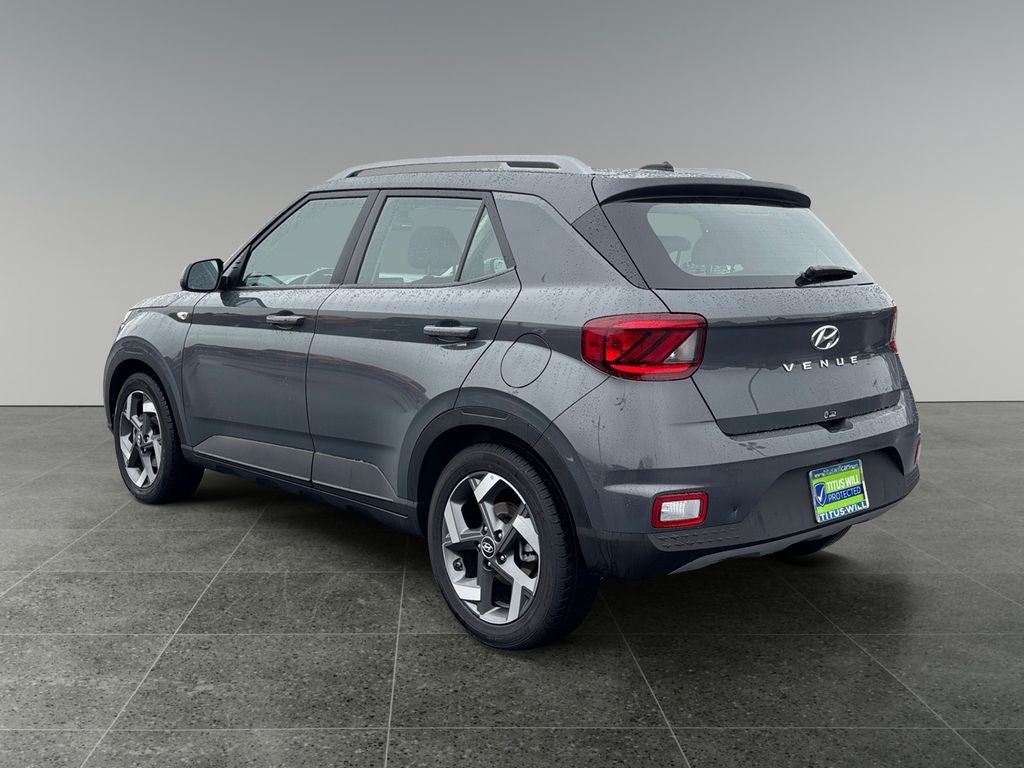 2025 Hyundai VENUE SEL