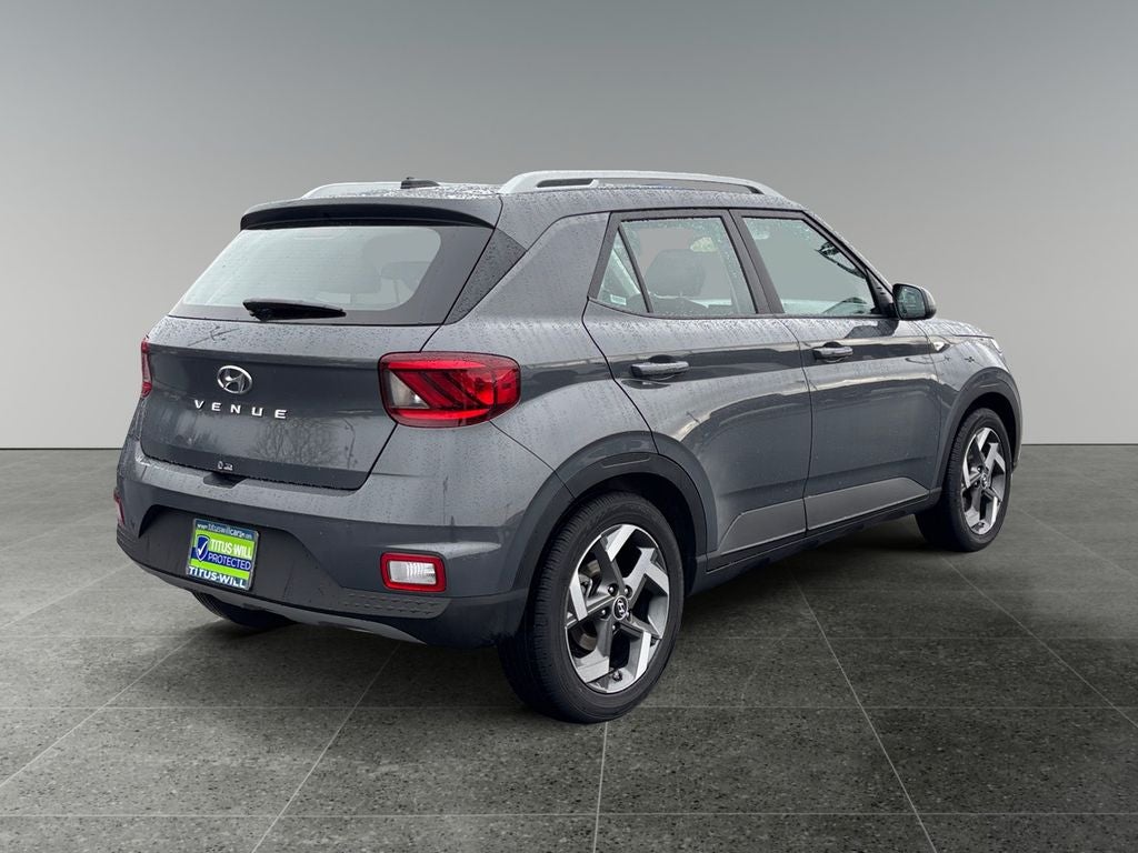 2025 Hyundai VENUE SEL