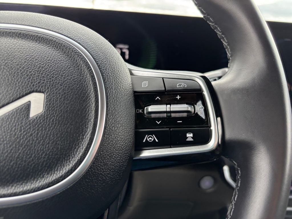 2025 Kia Carnival LXS