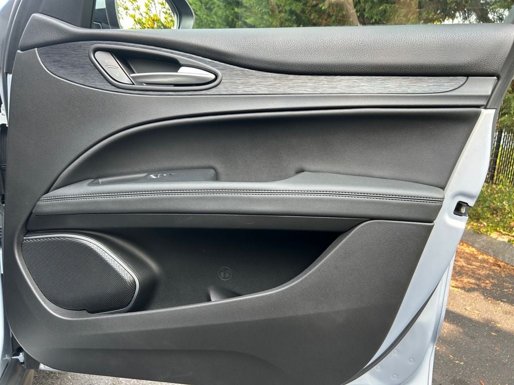 2022 Alfa Romeo Stelvio Sprint